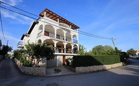 Apartmani Olga